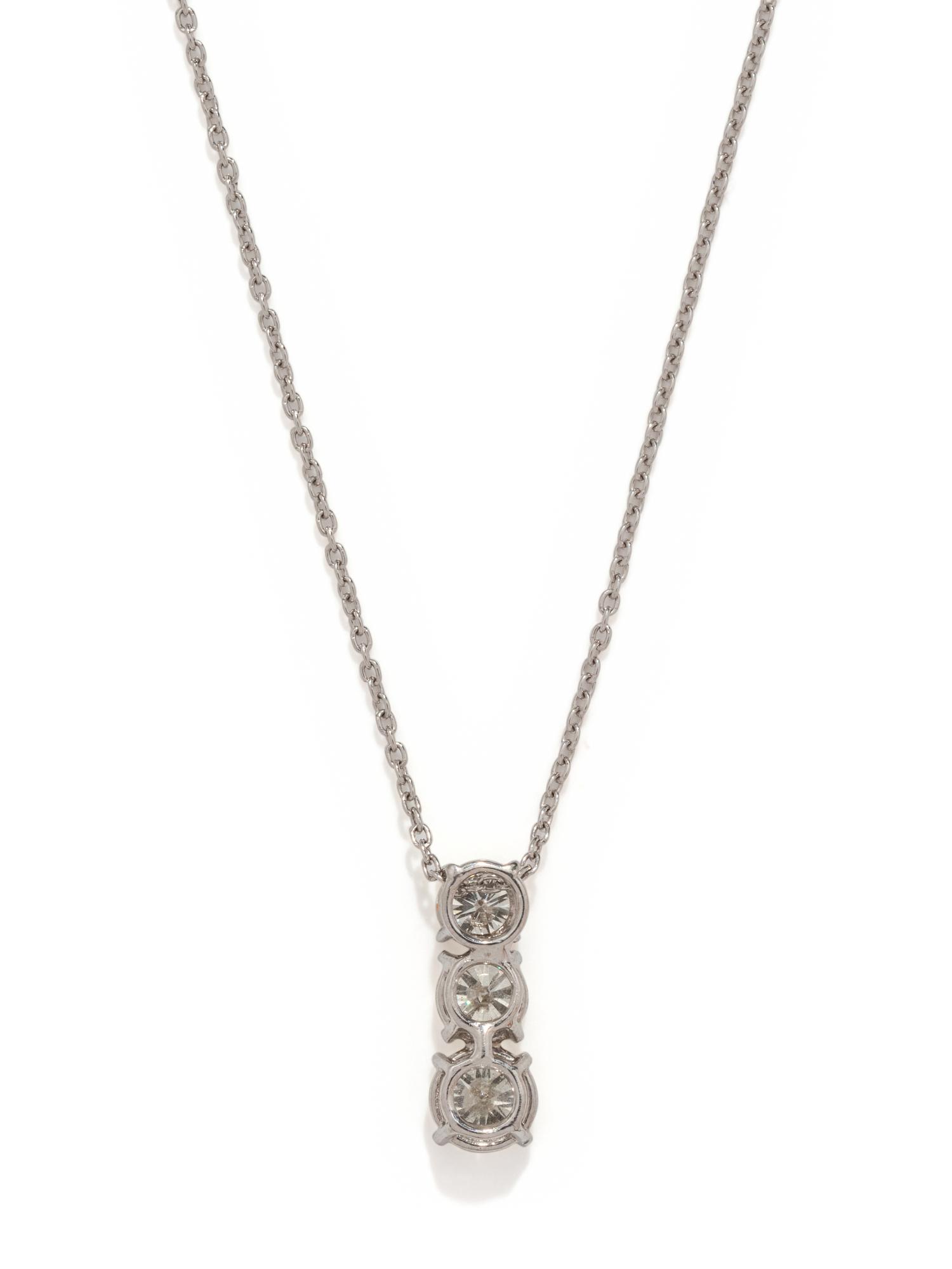 DIAMOND PENDANT/NECKLACE