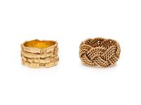 COLLECTION OF YELLOW GOLD RINGS
