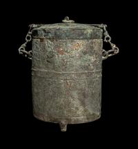 A Chinese Archaic Bronze Handled Xing and Cover, Han Dynasty 漢 青銅鋞