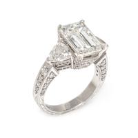 DIAMOND RING