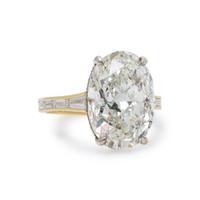 10 CARAT OVAL DIAMOND RING