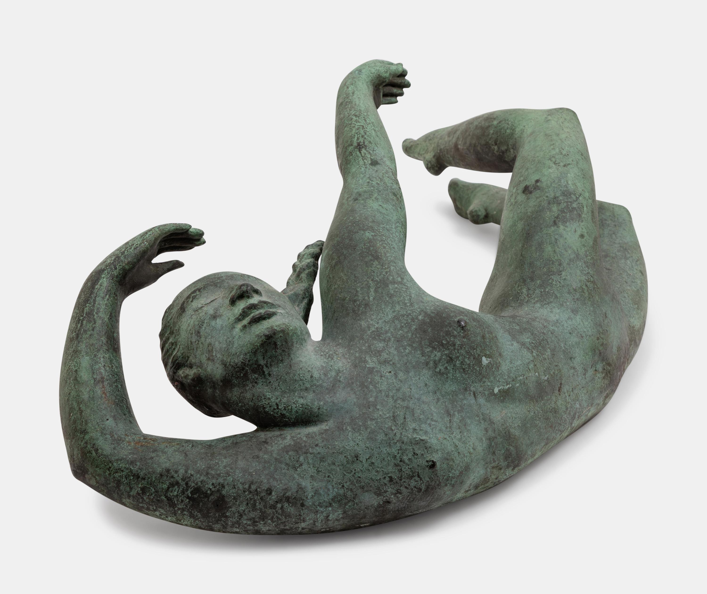 Arched Figure