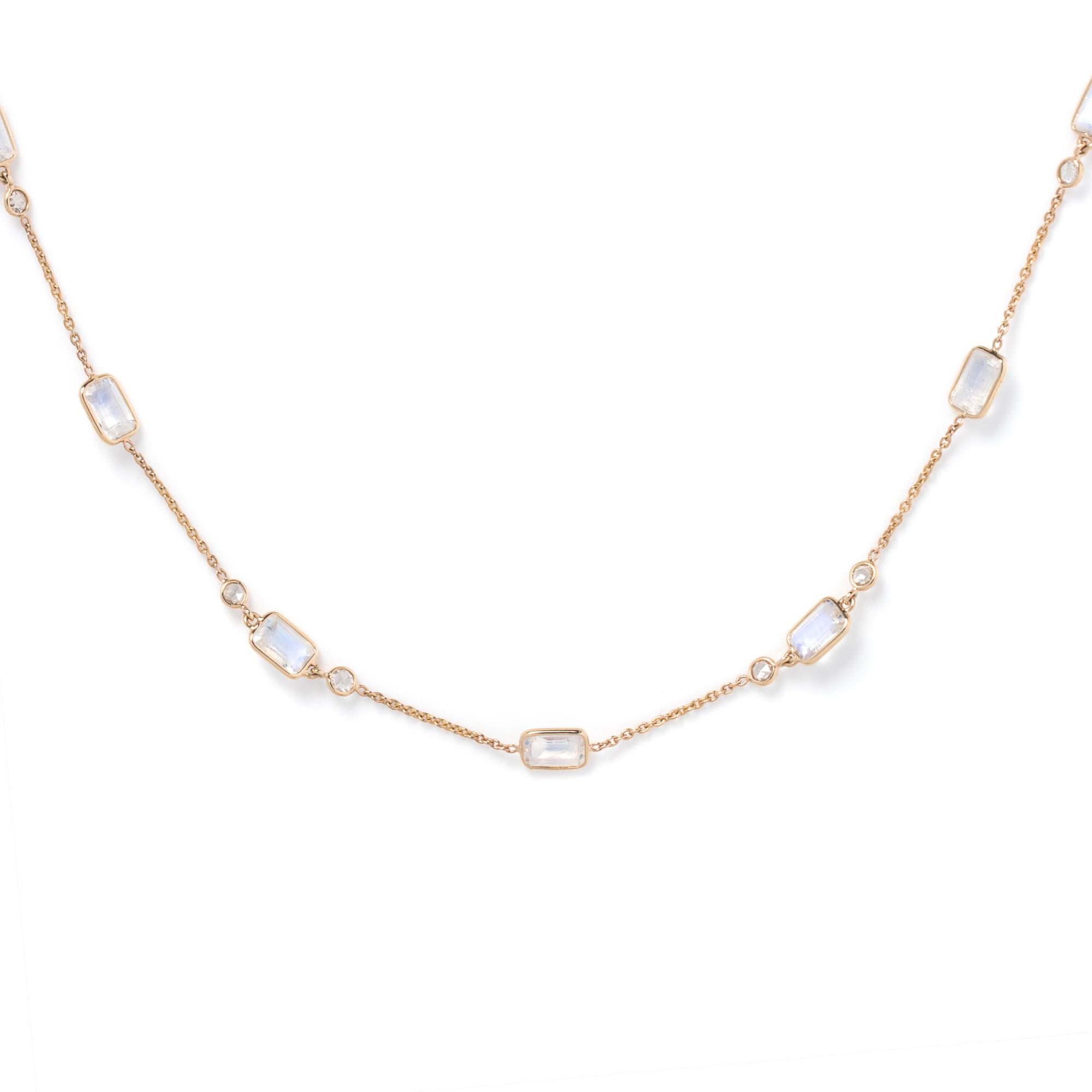 YELLOW GOLD, MOONSTONE AND DIAMOND NECKACE