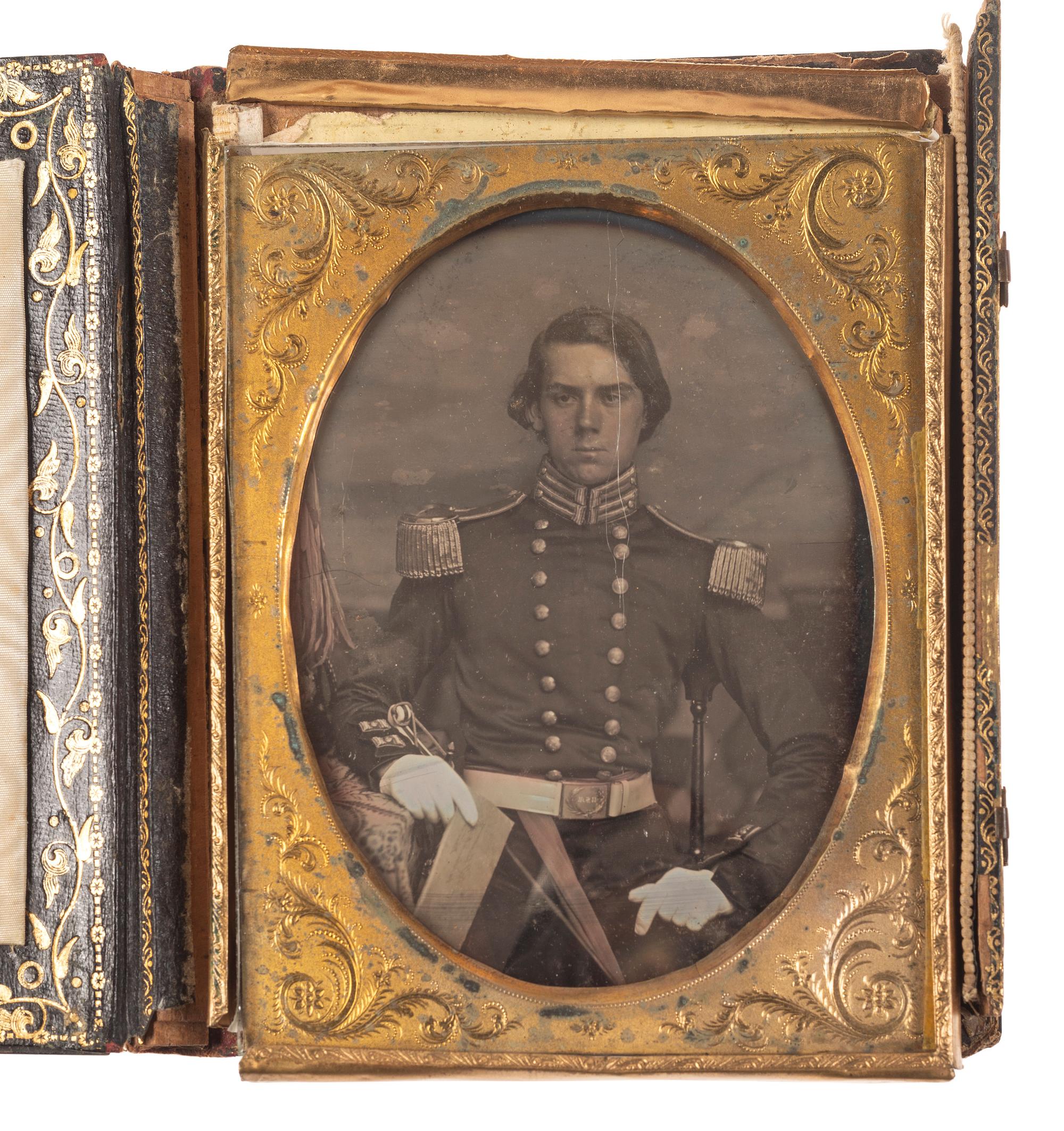 [MILITARIA]. Half plate daguerreotype of US Marine Corps Officer, Lieutenant R.L. Browning. Ca 1852-1853.