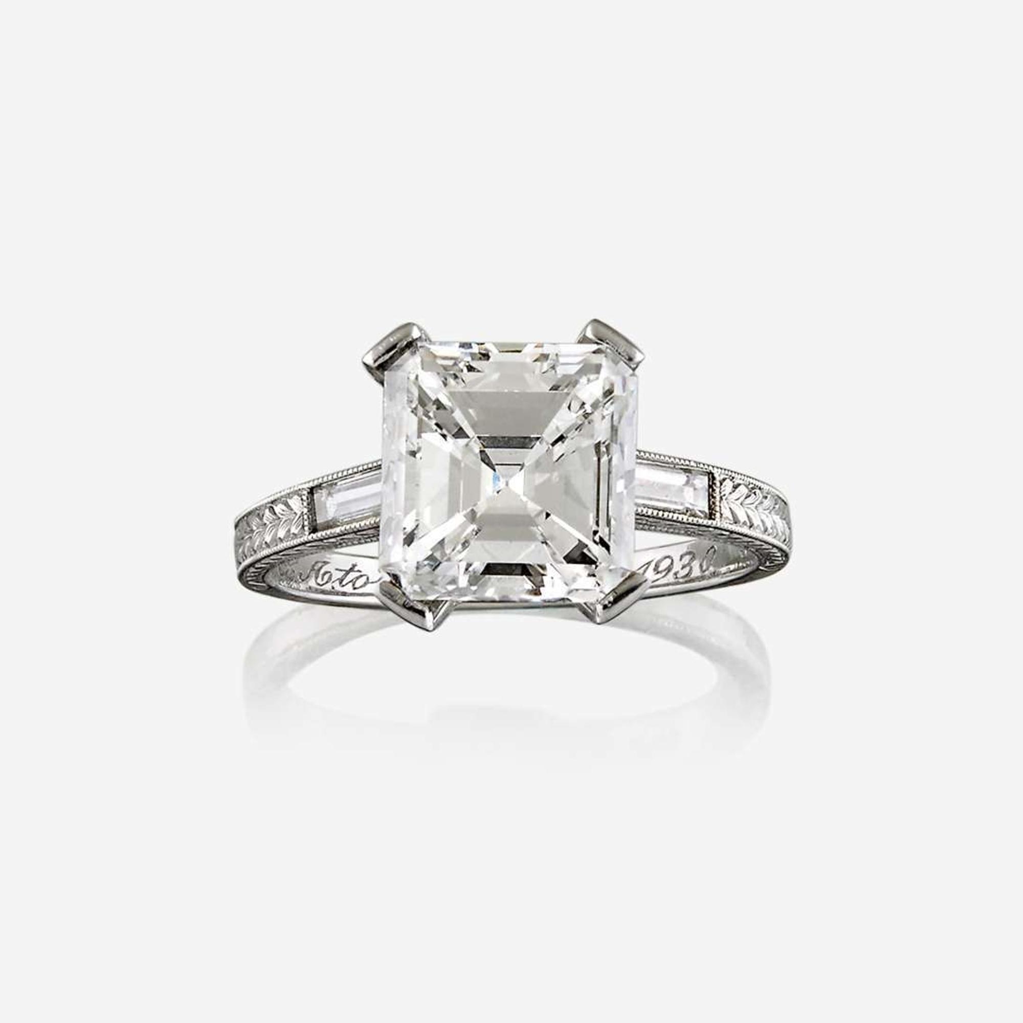 A diamond solitaire