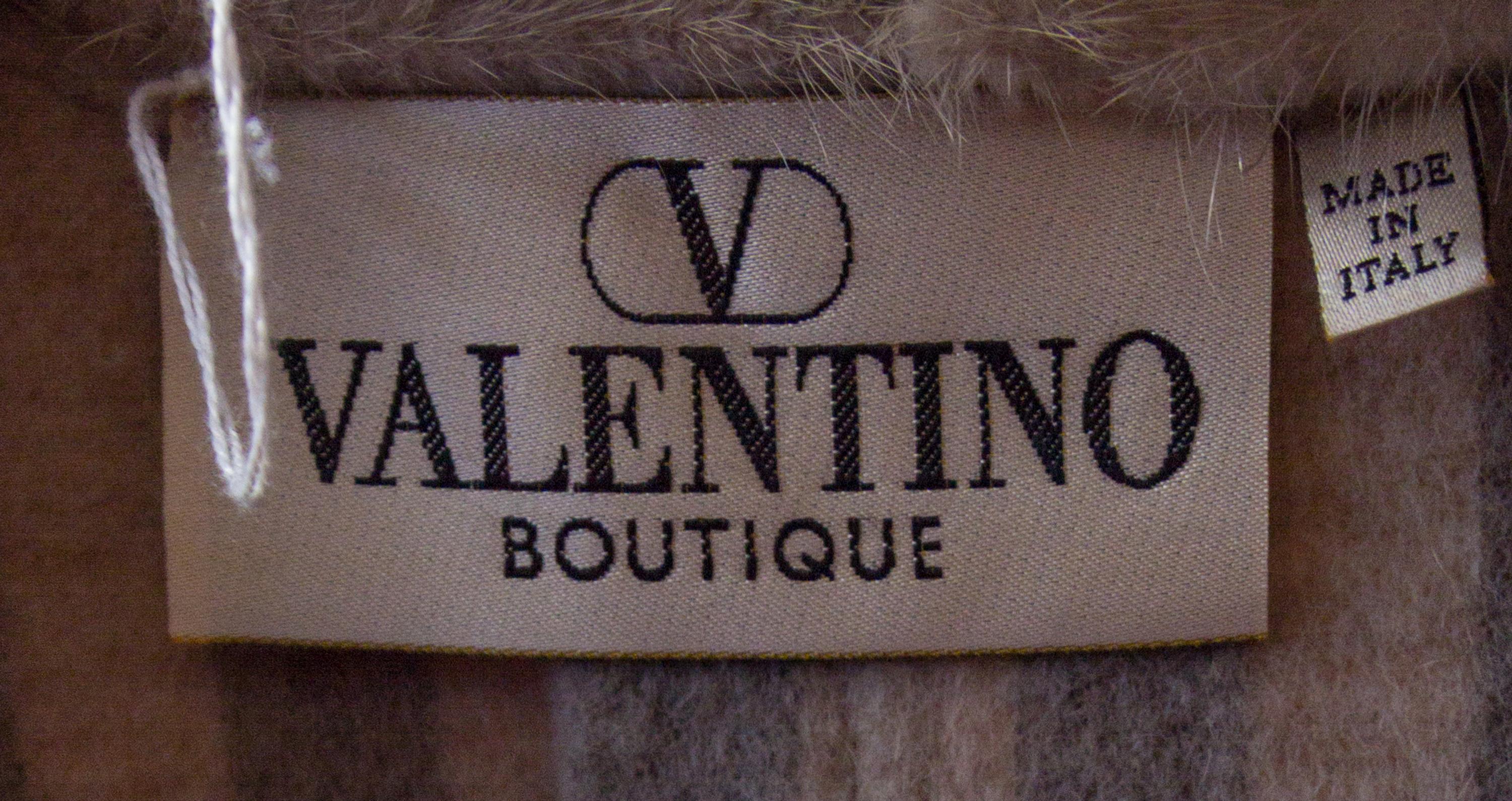 A Valentino Oatmeal Skirt Ensemble, Size 10.