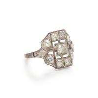 ANTIQUE, DIAMOND RING