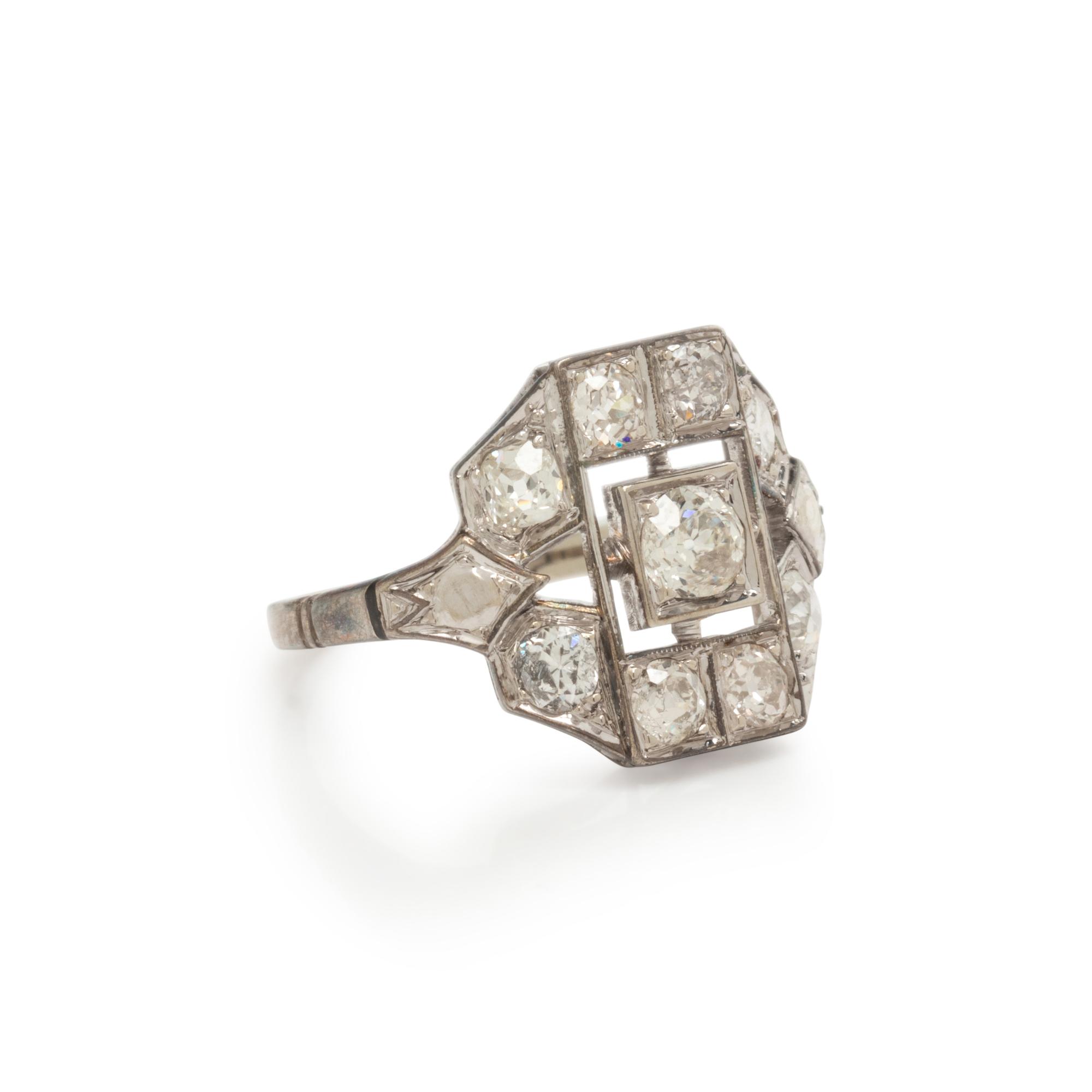 ANTIQUE, DIAMOND RING