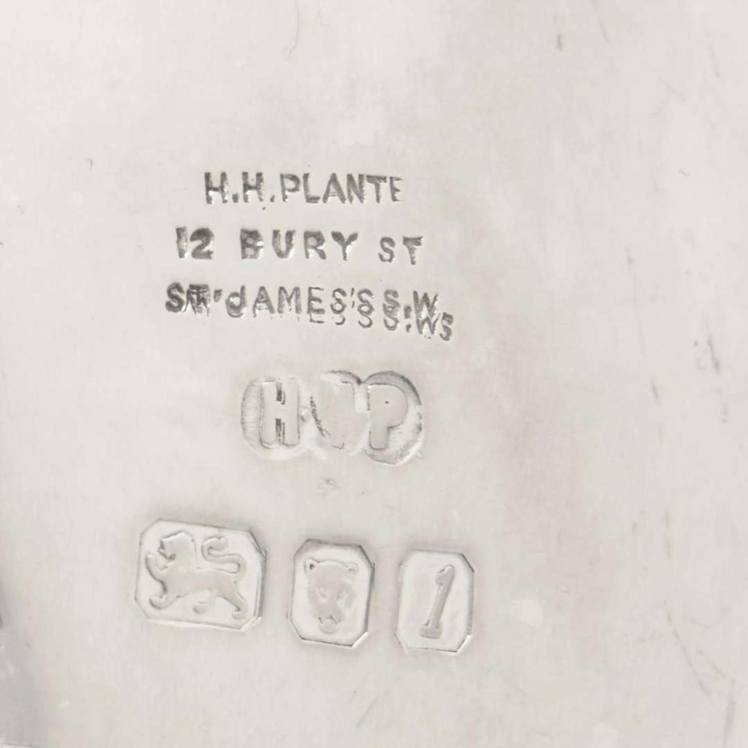 An assembled group of six Elizabeth II sterling silver tablewares Henry Hodson Plante, London, 1966-1967