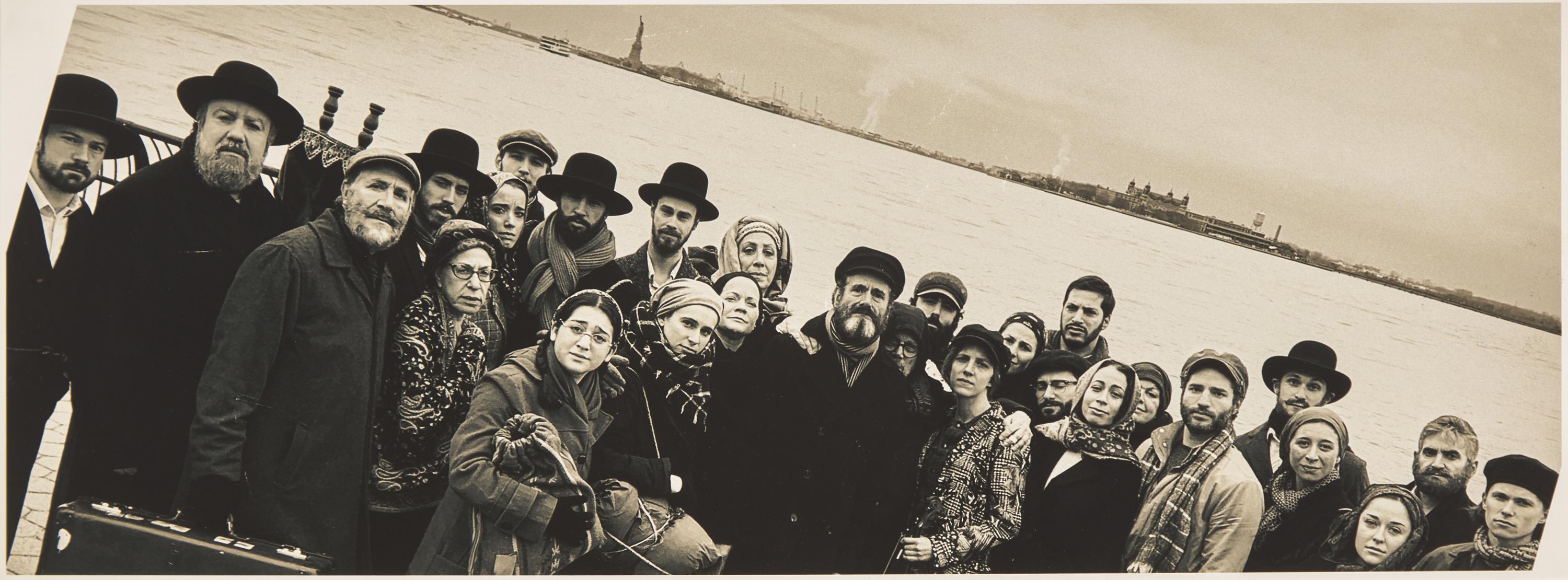 Cast of Fiddler on the Roof