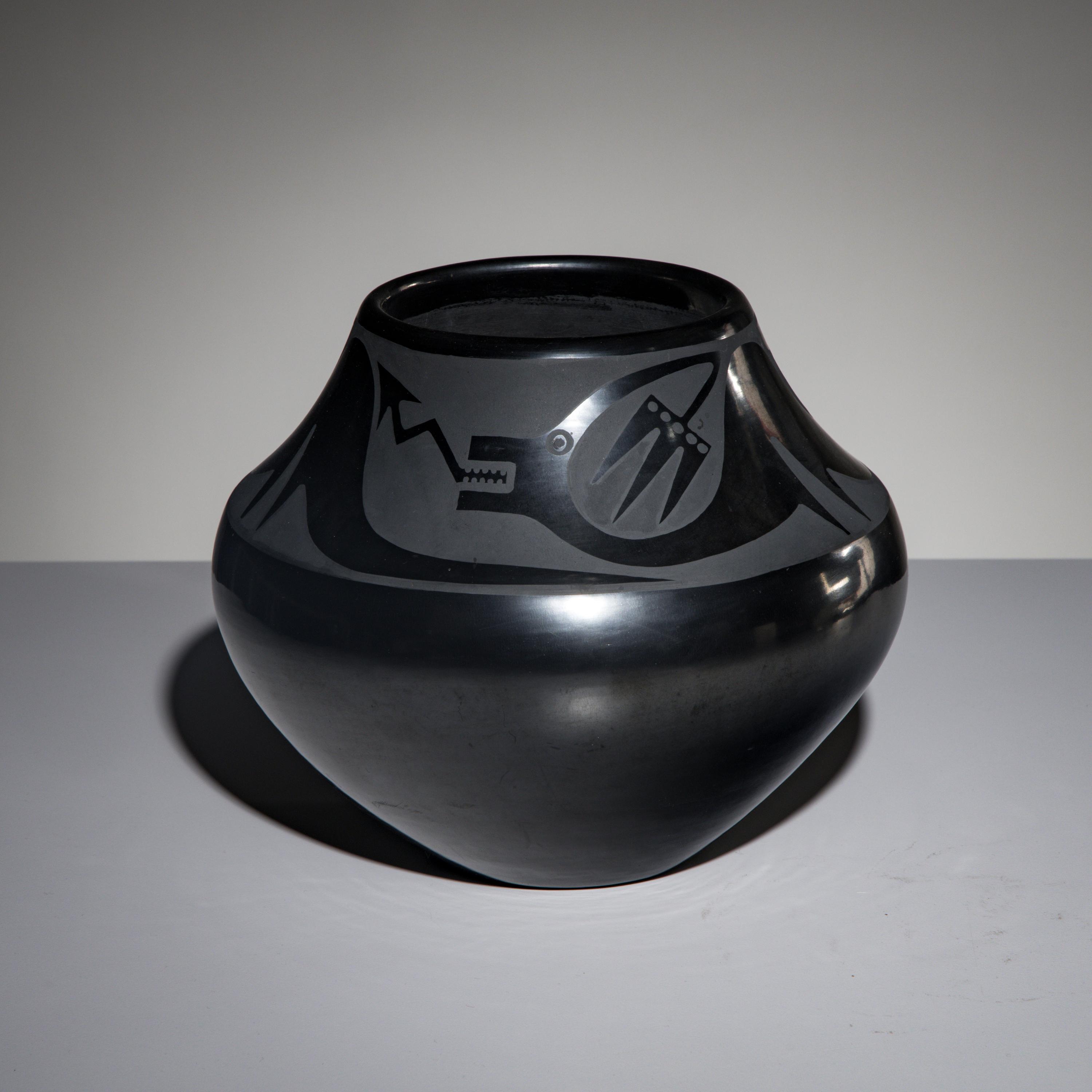 Maria Martinez and Popovi Da (San Ildefonso, 1887-1980 / 1923-1971) — Blackware Pottery Jar, Gunmetal Finish August 1969