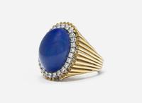 An 18K Yellow Gold, Lapis Lazuli, and Diamond Cocktail Ring