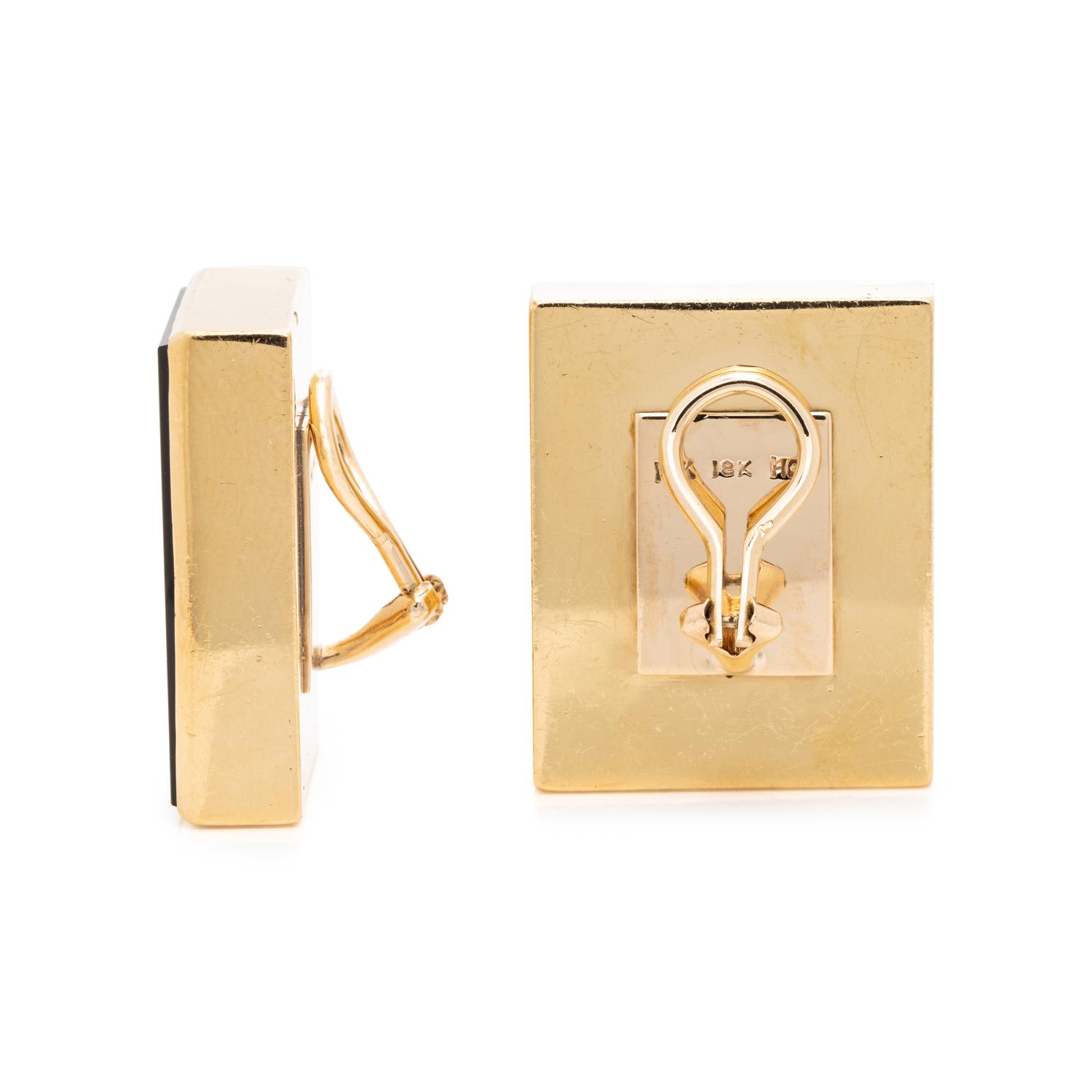 COLLECTION OF YELLOW GOLD AND ONYX JEWELRY