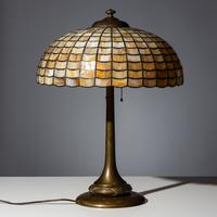 Table lamp