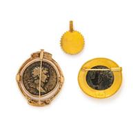 COLLECTION OF YELLOW GOLD AND COIN MOTIF JEWELRY