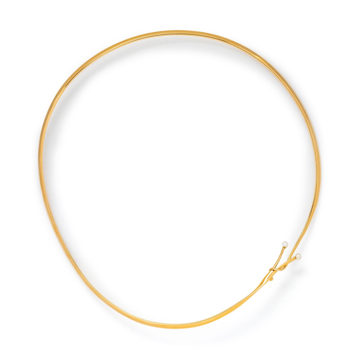 GEORG JENSEN, VIVIANNA TORUN, YELLOW GOLD AND CULTURED PEARL COLLAR NECKLACE