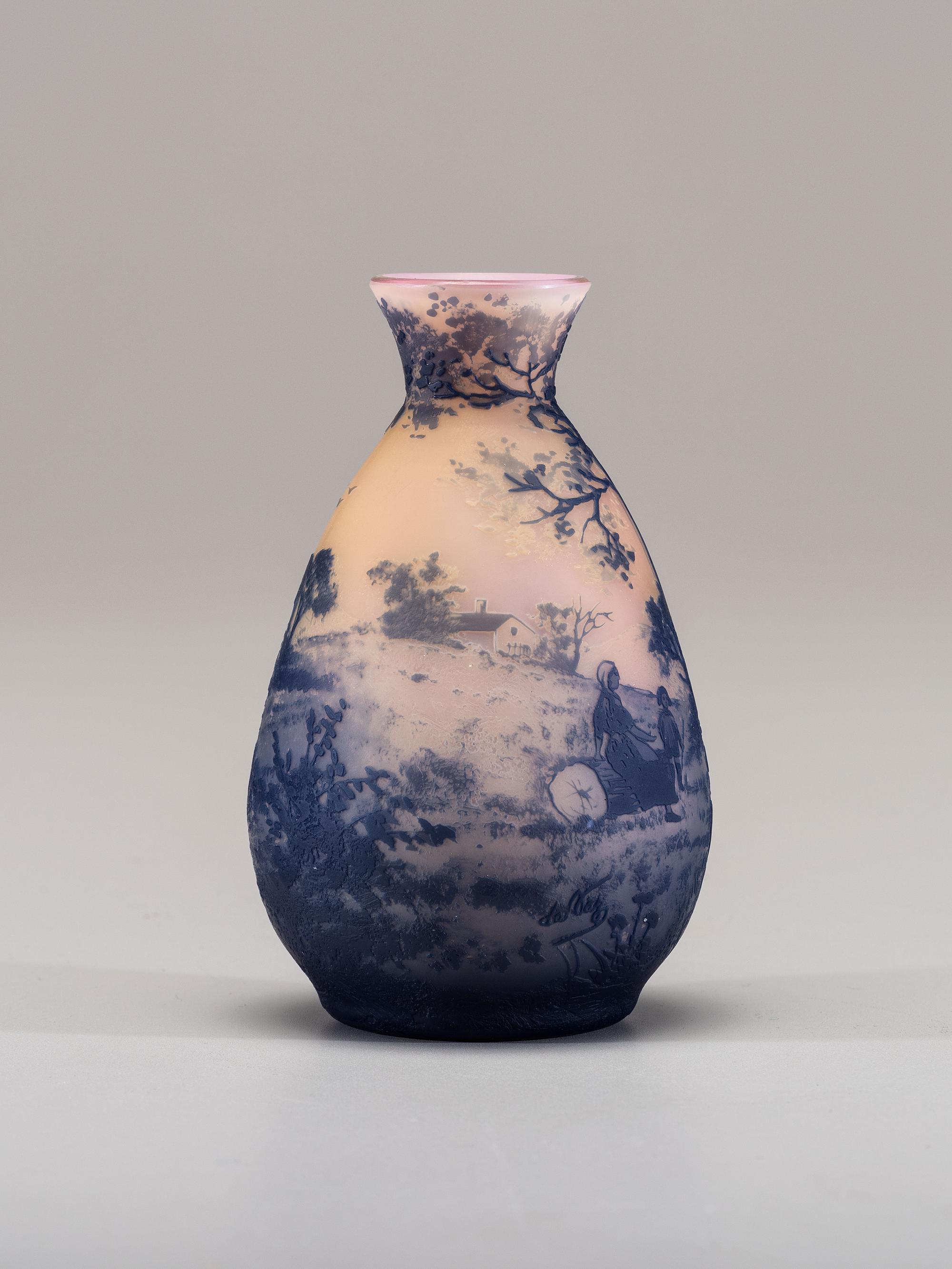 Scenic Vase