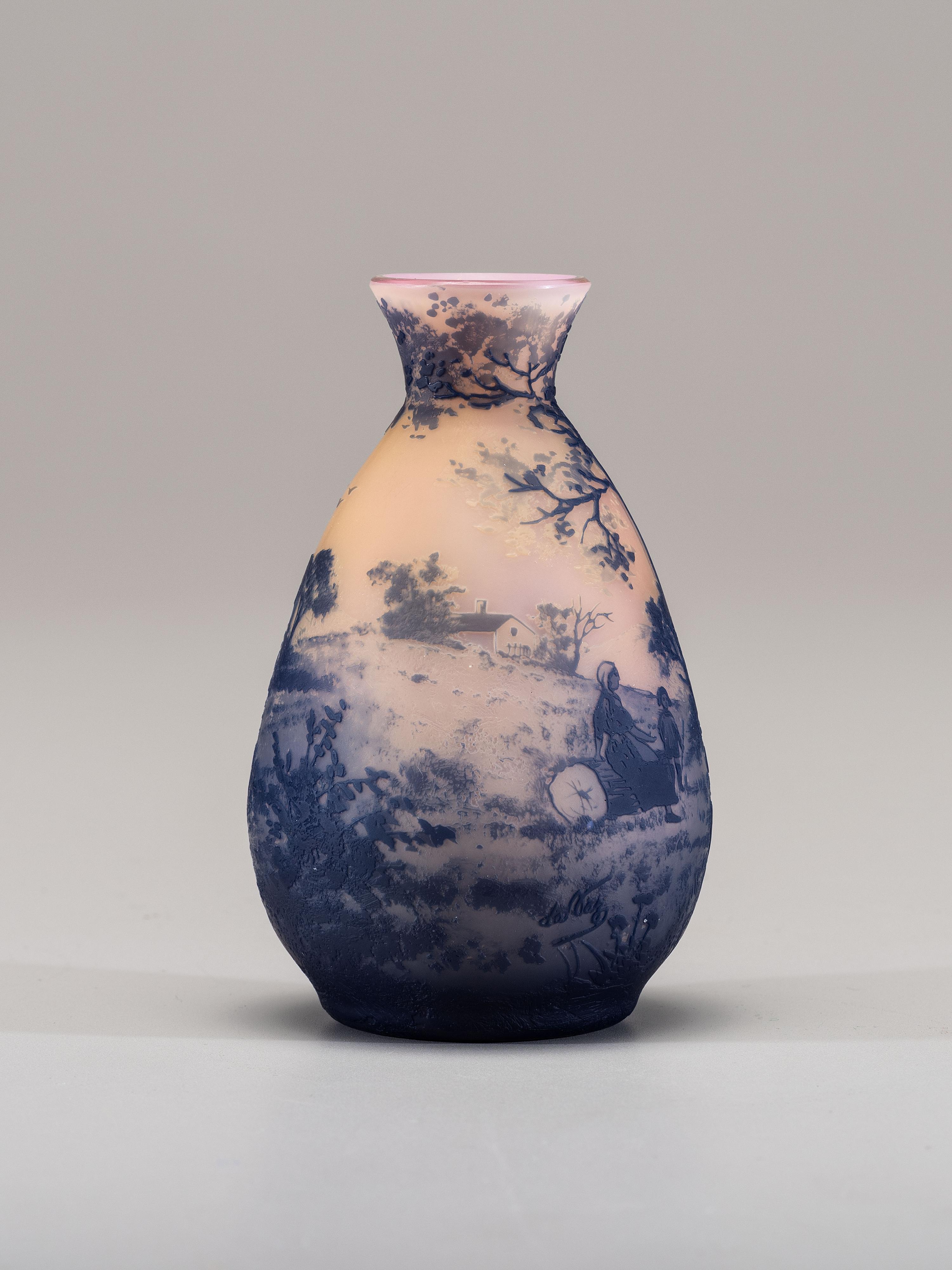 Scenic Vase