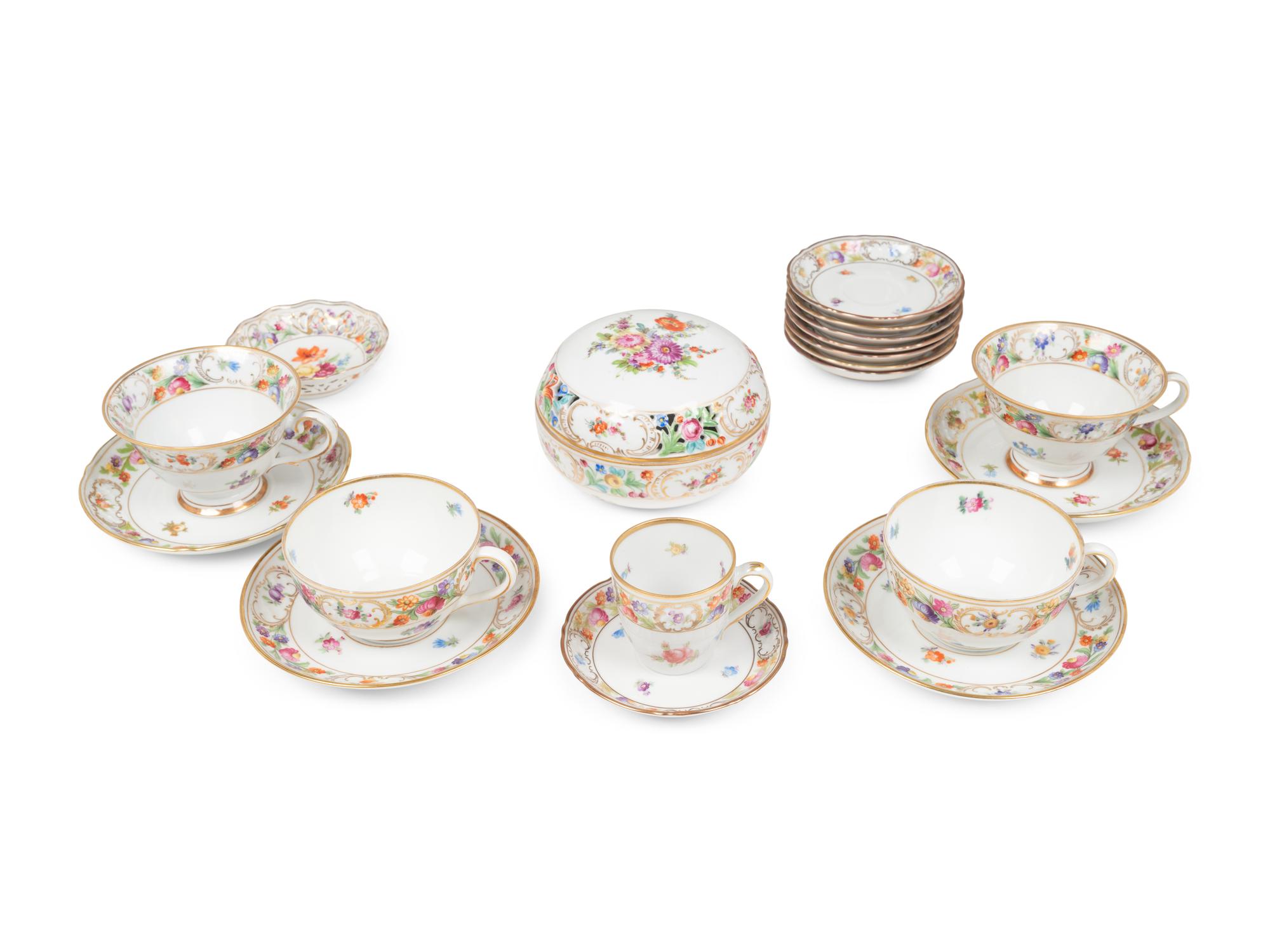 An Extensive Bavarian Porcelain Dinner Service