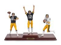 A Terry Bradshaw Pittsburgh Steelers Danbury Mint Figurine Display,