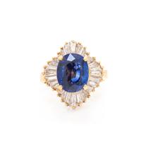 YELLOW GOLD, SAPPHIRE AND DIAMOND RING
