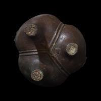 A Chinese Patinated Bronze Tripod Censer, Liding, Ming Dynasty or Earlier 明或更早 銅鬲鼎
