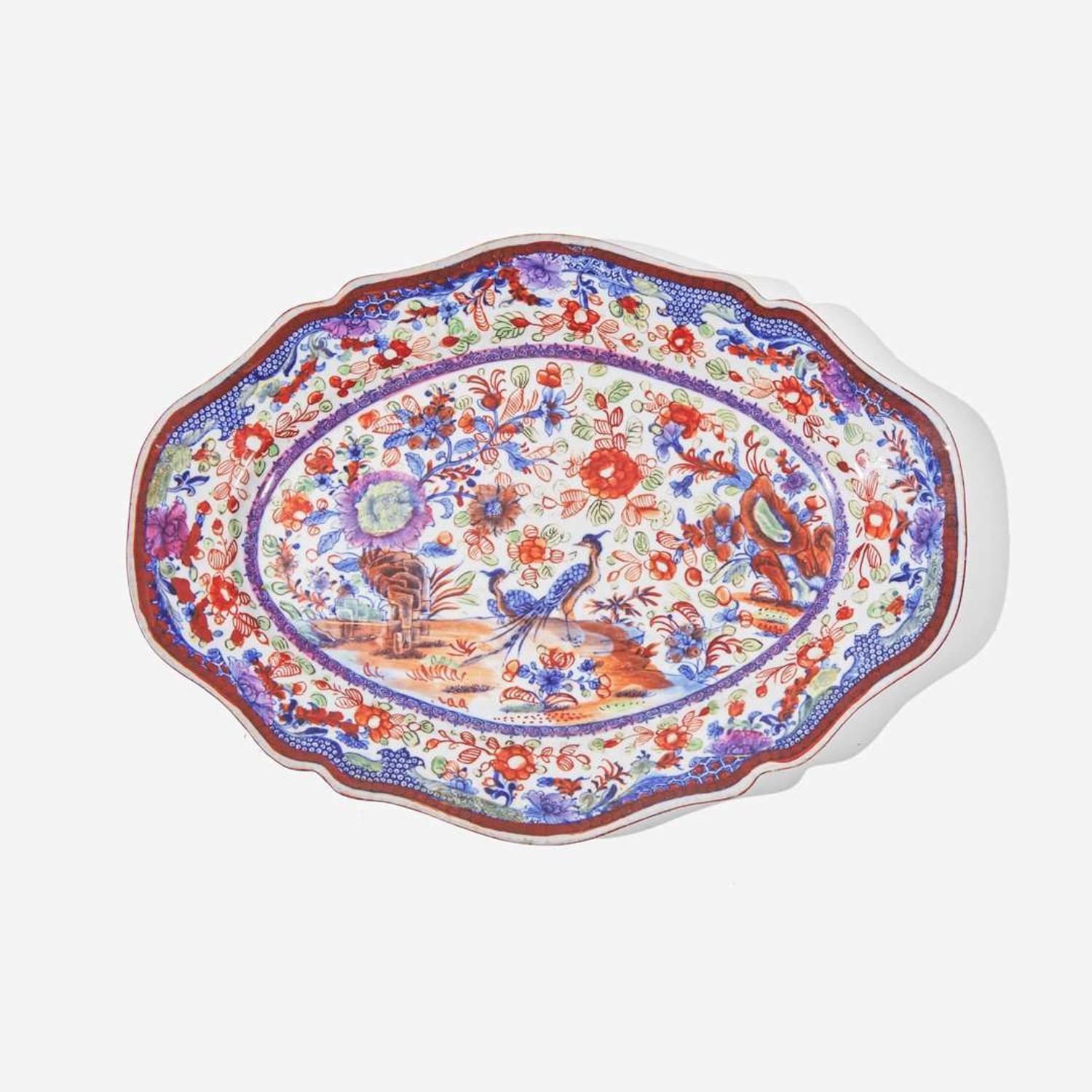 Five assorted Chinese export clobbered porcelain trays 外銷瓷盤五件 Late 18th to early 19th century ???????????