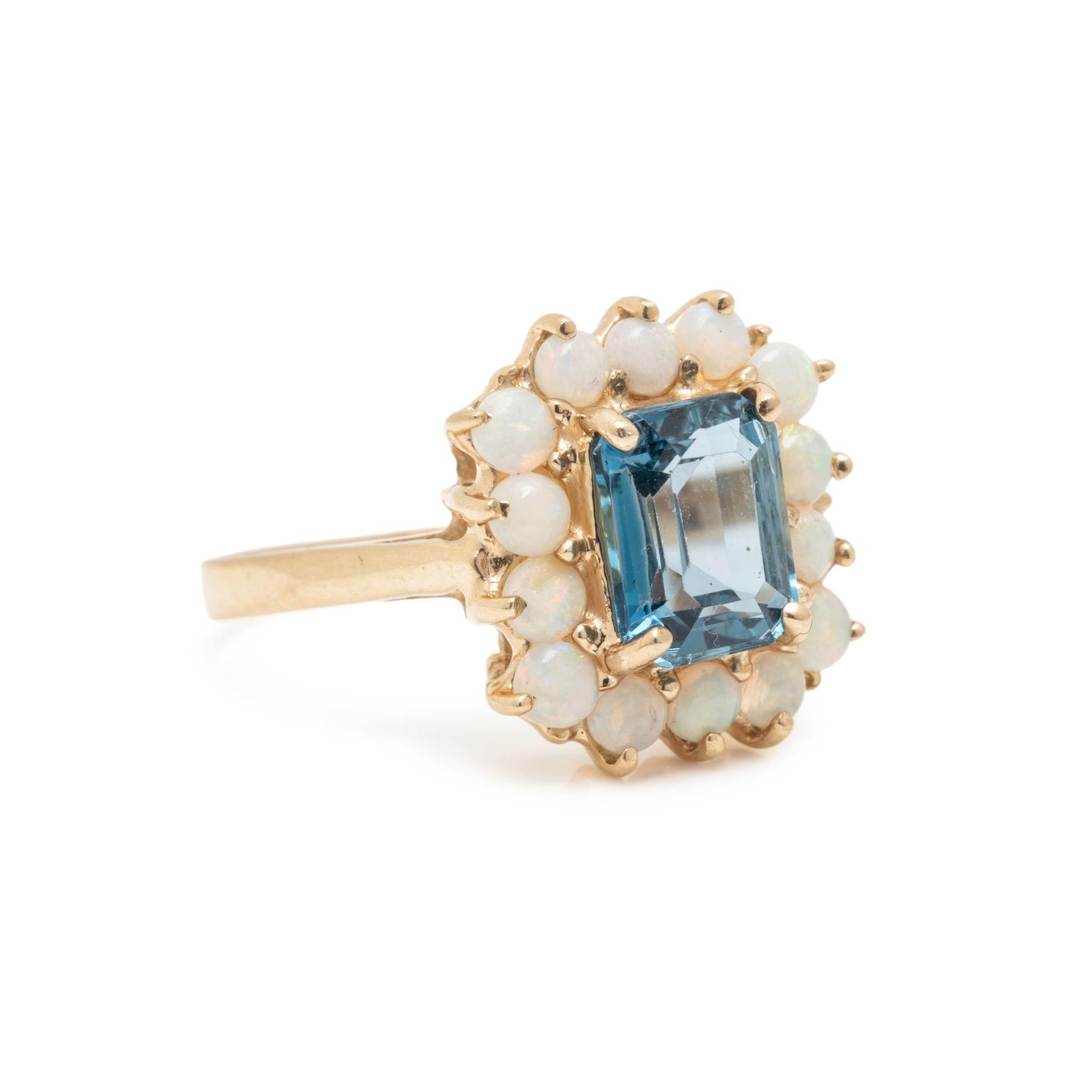 COLLECTION OF GEMSTONE RINGS
