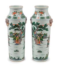 A Pair of Chinese Export Enameled Porcelain Vases
