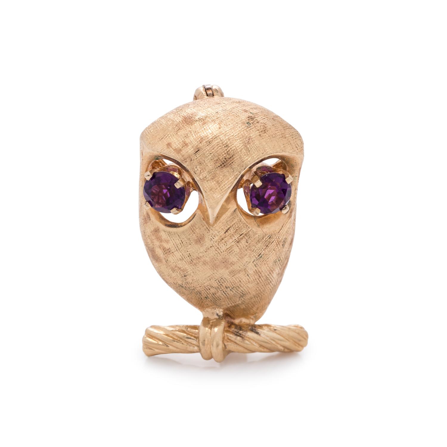 YELLOW GOLD AND AMETHYST OWL BROOCH