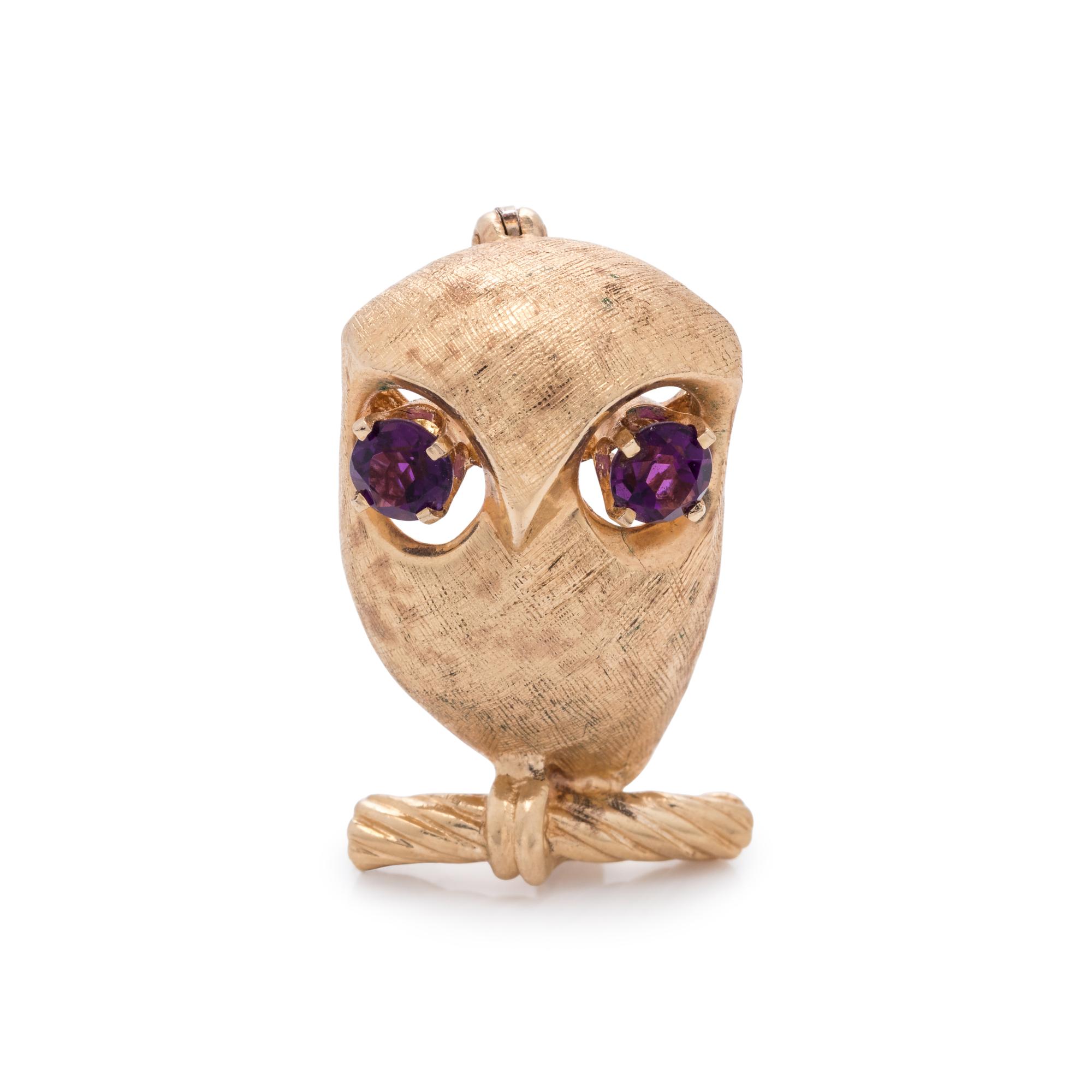 YELLOW GOLD AND AMETHYST OWL BROOCH