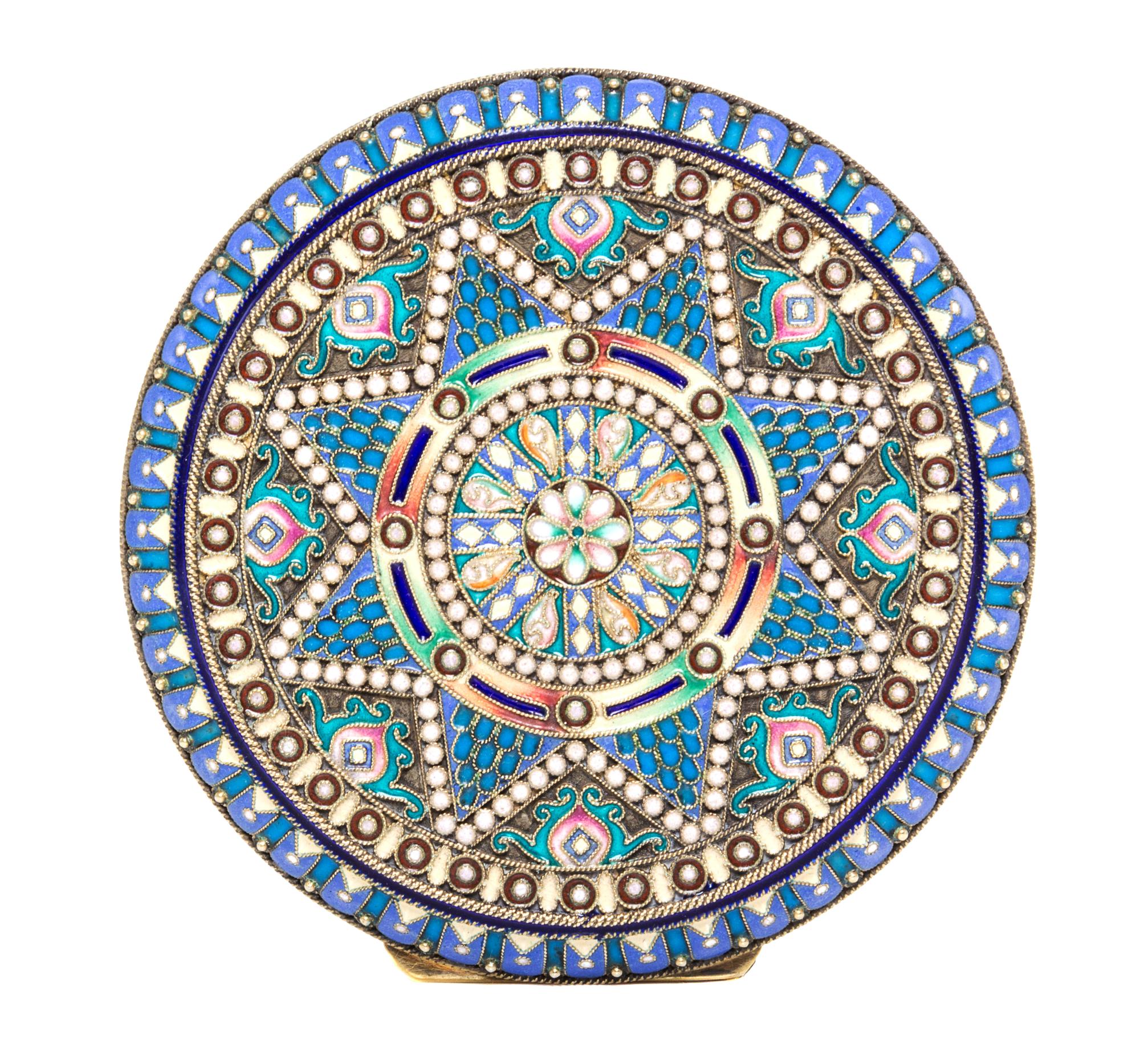 A Russian Enameled Gilt-Silver Box, Khlebnikov, St. Petersburg, 1908-1926, of cylindrical form with hinged lid and with polychrome flor