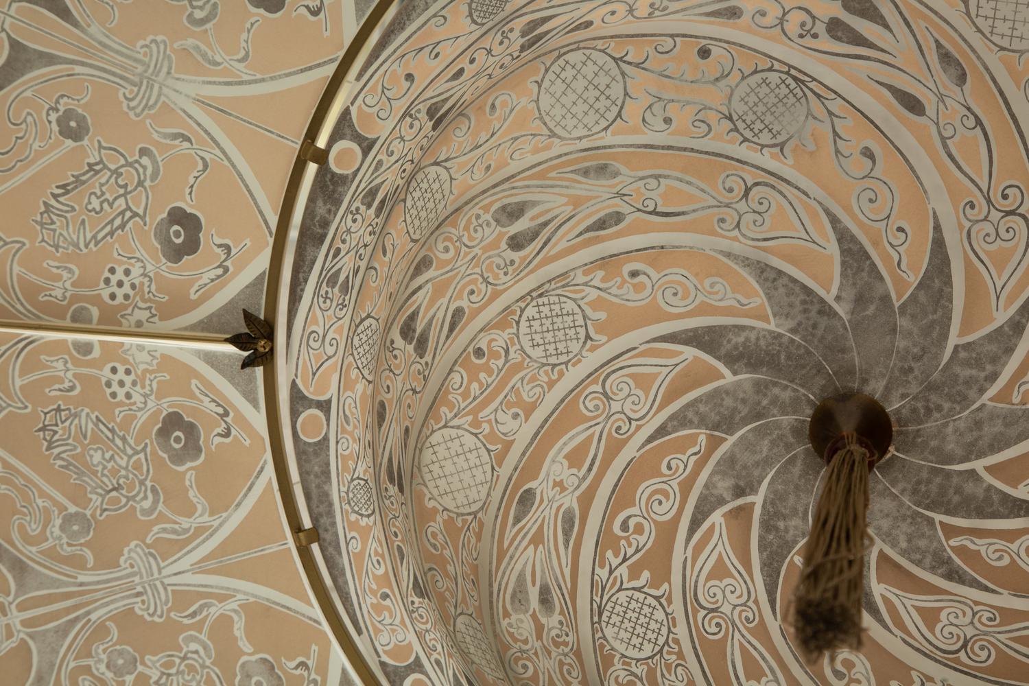 A Scudo Saraceno Silver Classic Glass Pendant by Mariano Fortuny for Venetia Studium