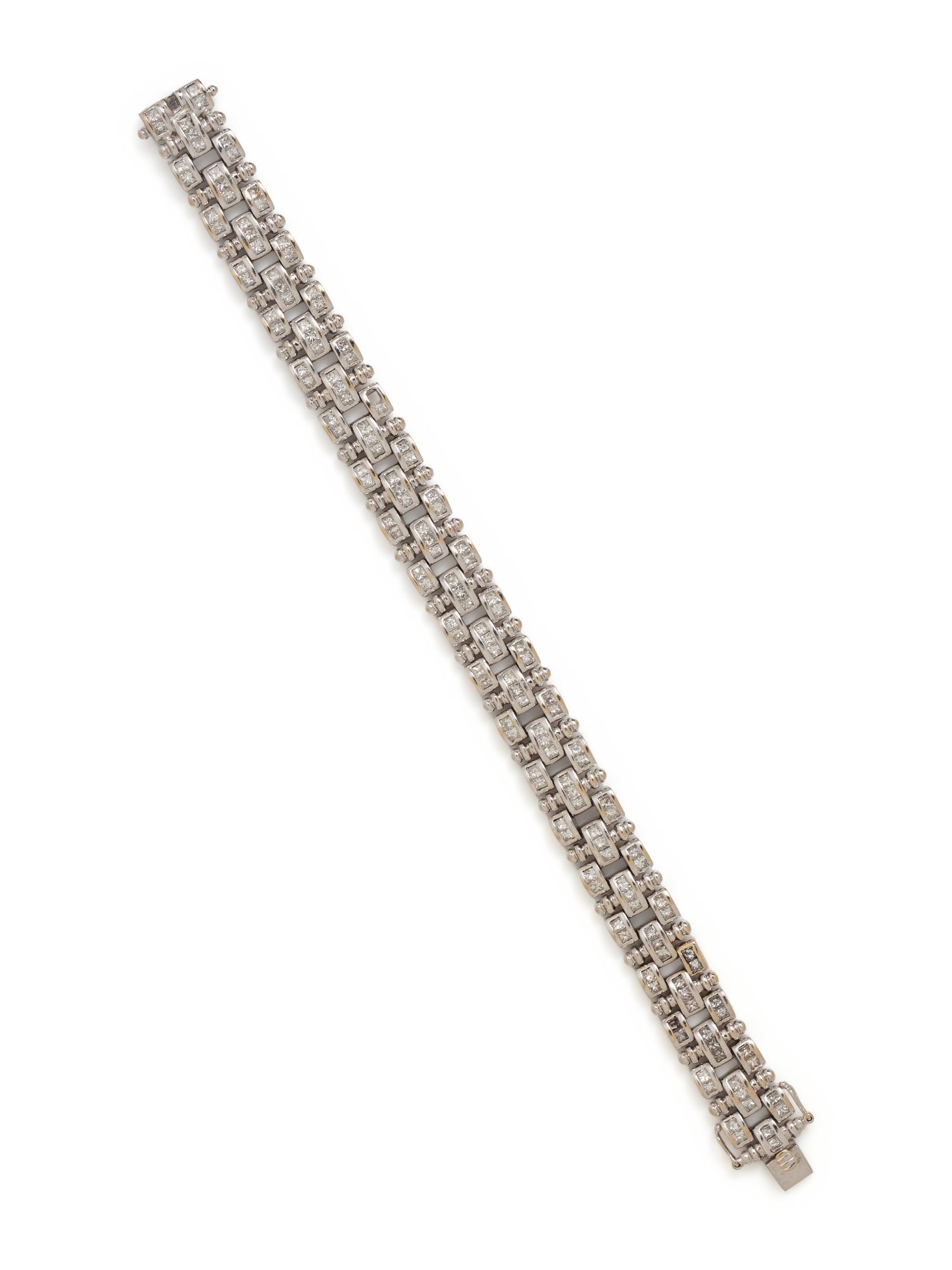 WHITE GOLD AND DIAMOND BRACELET