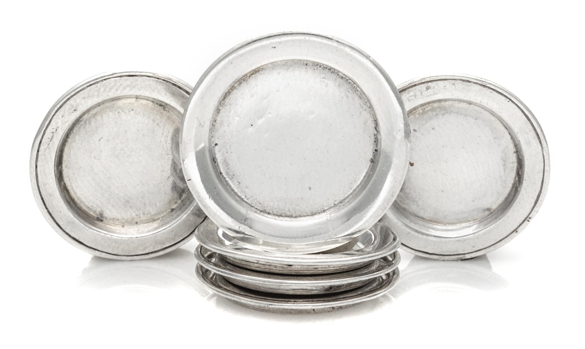 A Group of Five American Silver Dinner Plates, Obadiah Fisher, New York, NY, each having a reeded lid, together with a similarly decora