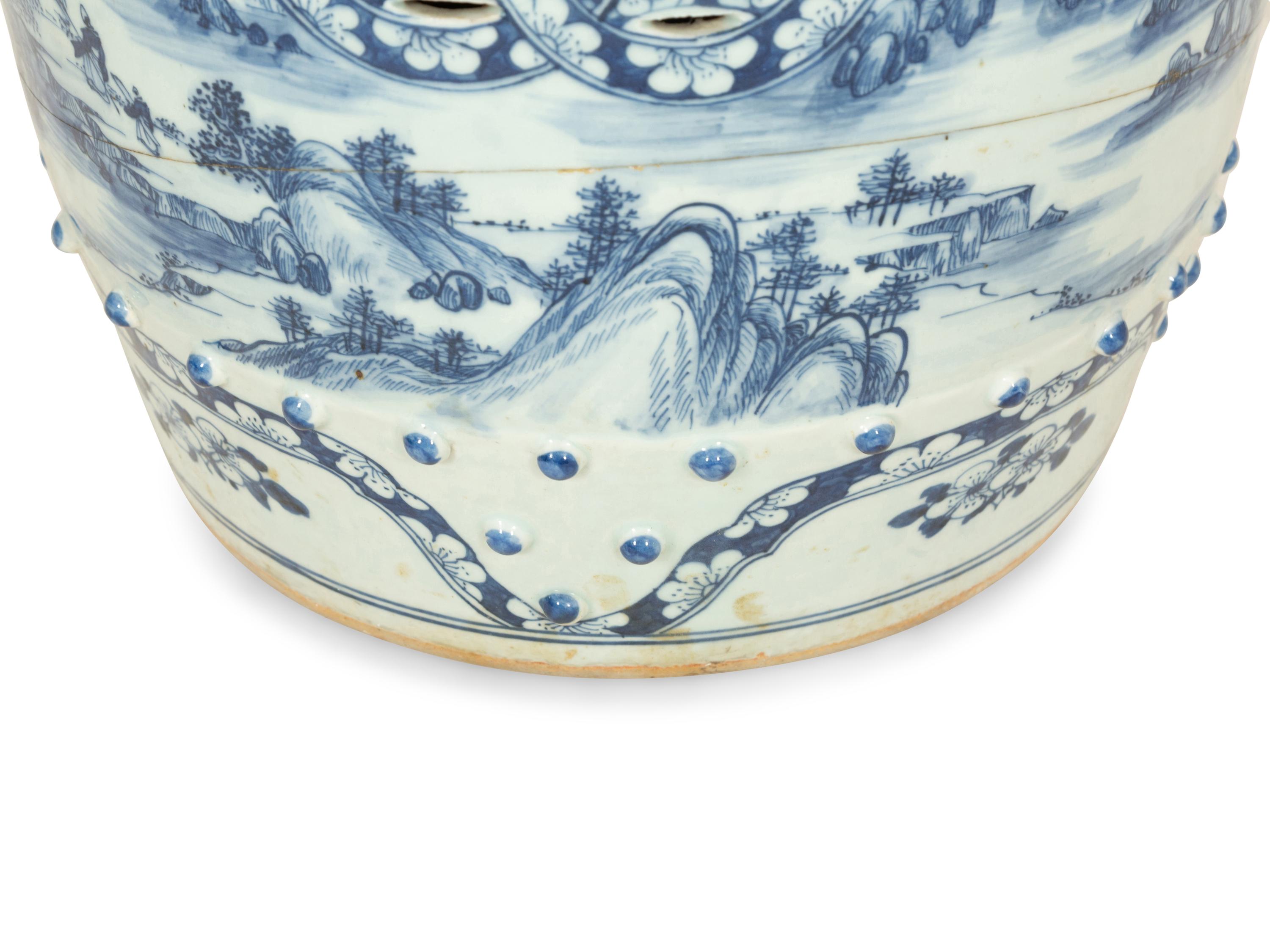 A Chinese Blue and White Porcelain Garden Seat