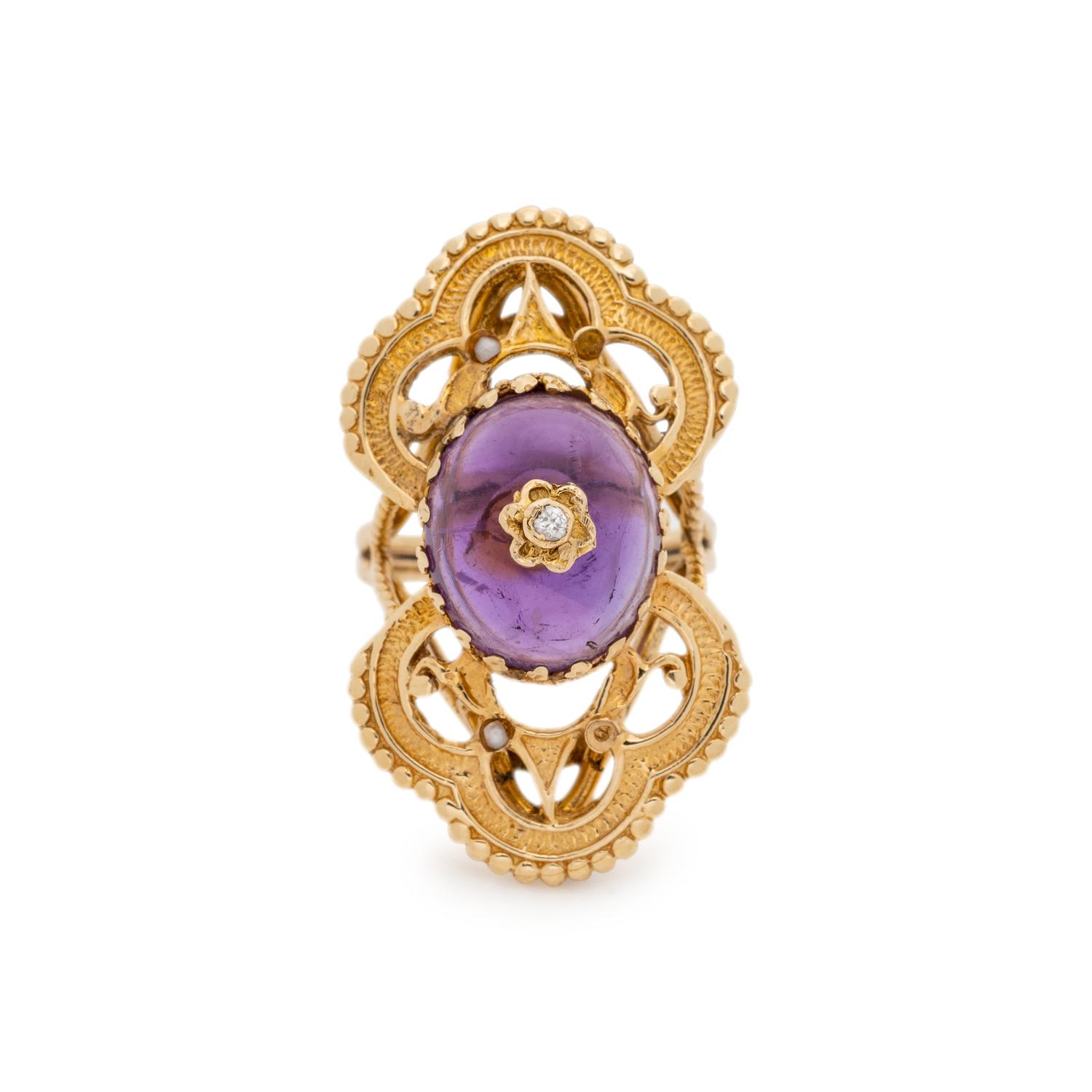 YELLOW GOLD, AMETHYST AND DIAMOND RING