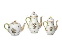 A Herend Rothschild Bird Porcelain Dessert Service