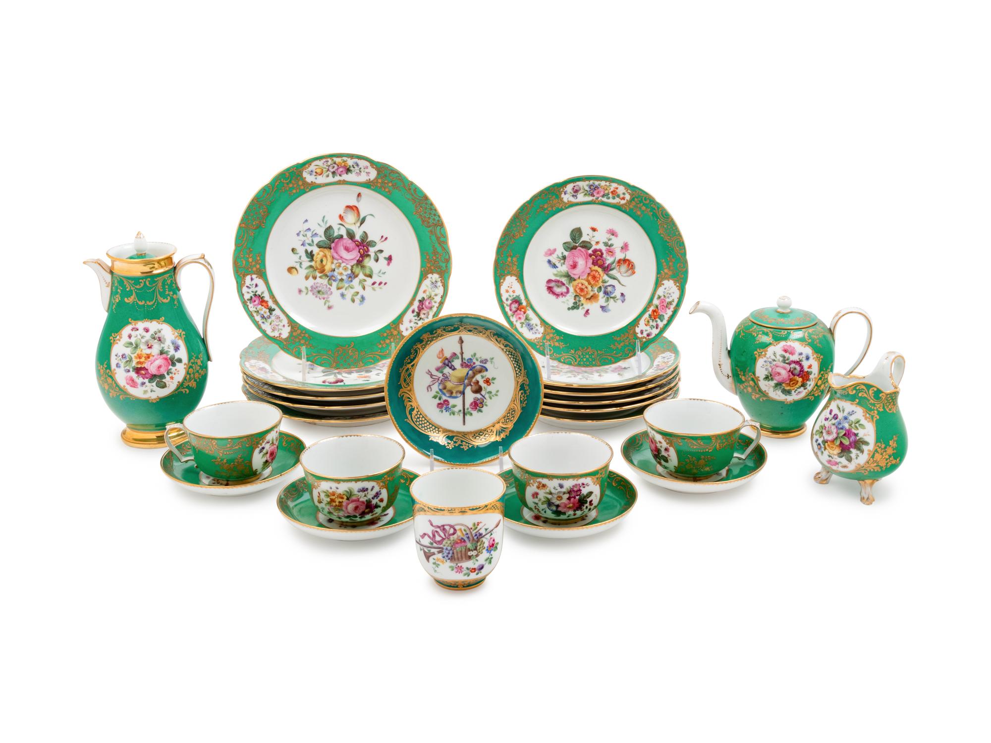 A Paris Porcelain Painted and Parcel Gilt Tea Service