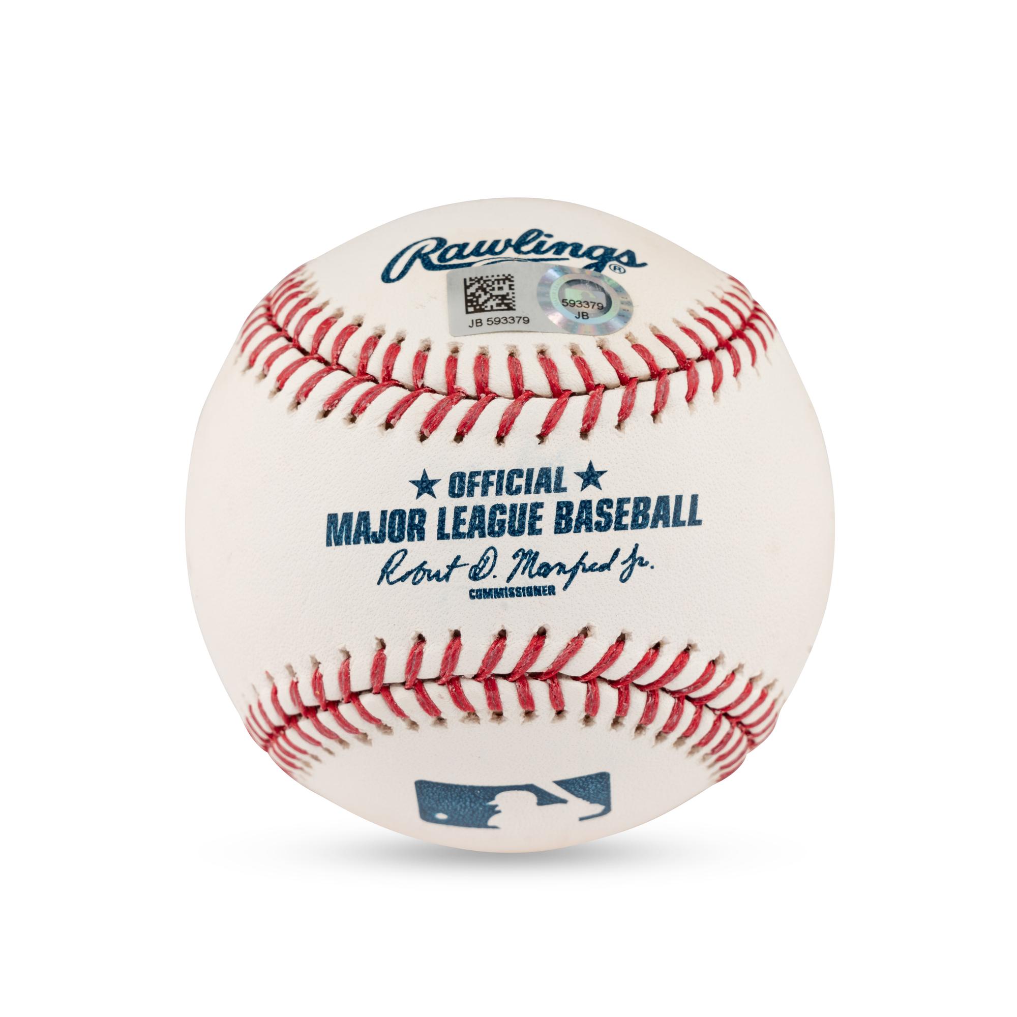An Ichiro Suzuki Single Signed Autograph Baseball (Beckett Authentication Services Hologram)