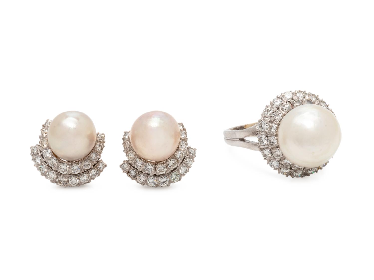 CULTURED PEARL AND DIAMOND SET