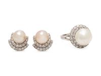 CULTURED PEARL AND DIAMOND SET