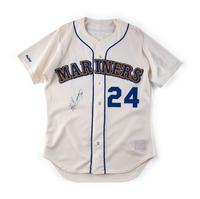 A Ken Griffey Jr. Signed Autograph Seattle Mariners Jersey (Beckett Authentication Services)
