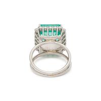EMERALD AND DIAMOND RING