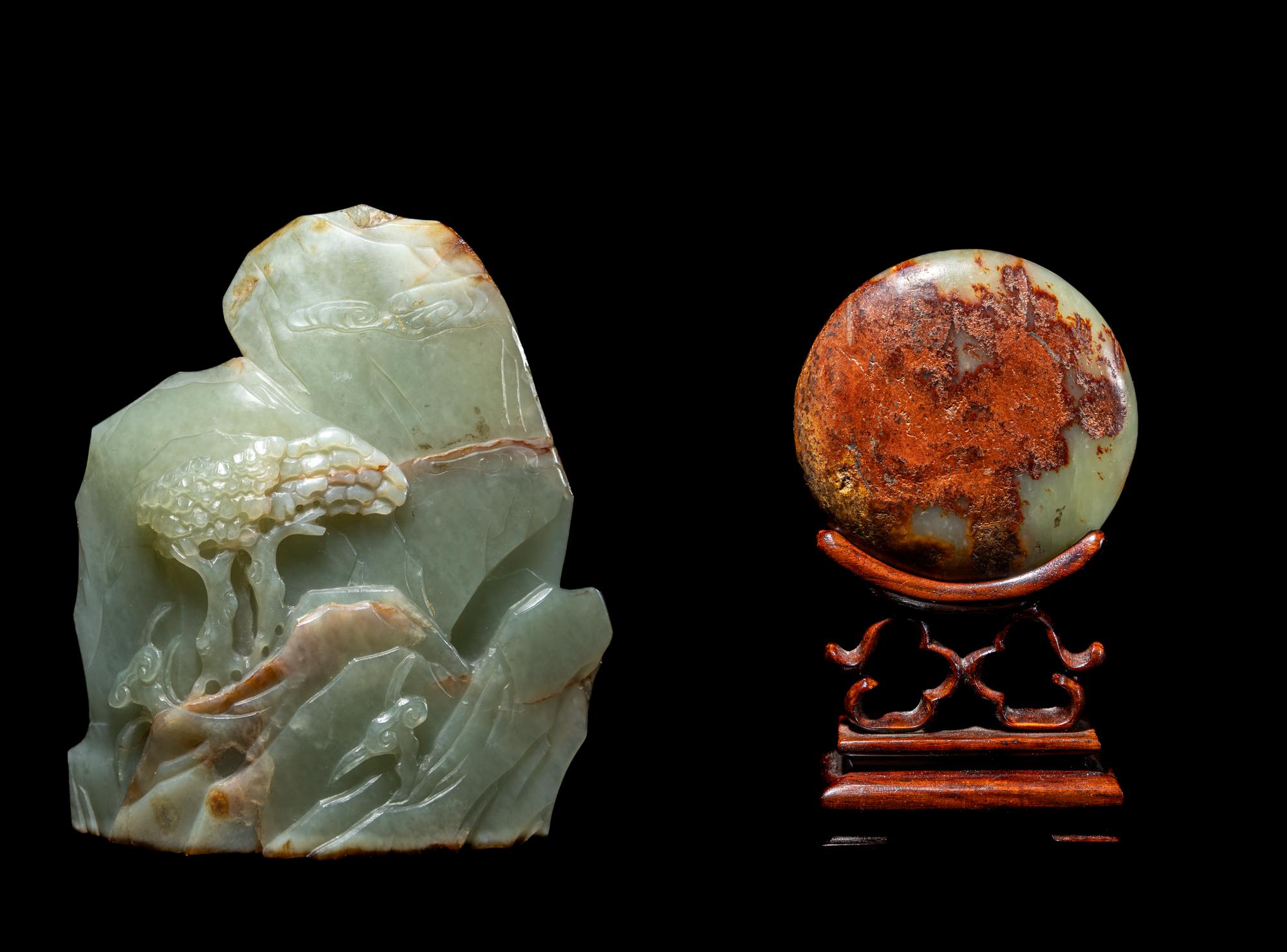 Two Chinese Carved Celadon and Russet Jade Articles, Ming-Qing Dynasty 明-清 青玉山子及仿古佩