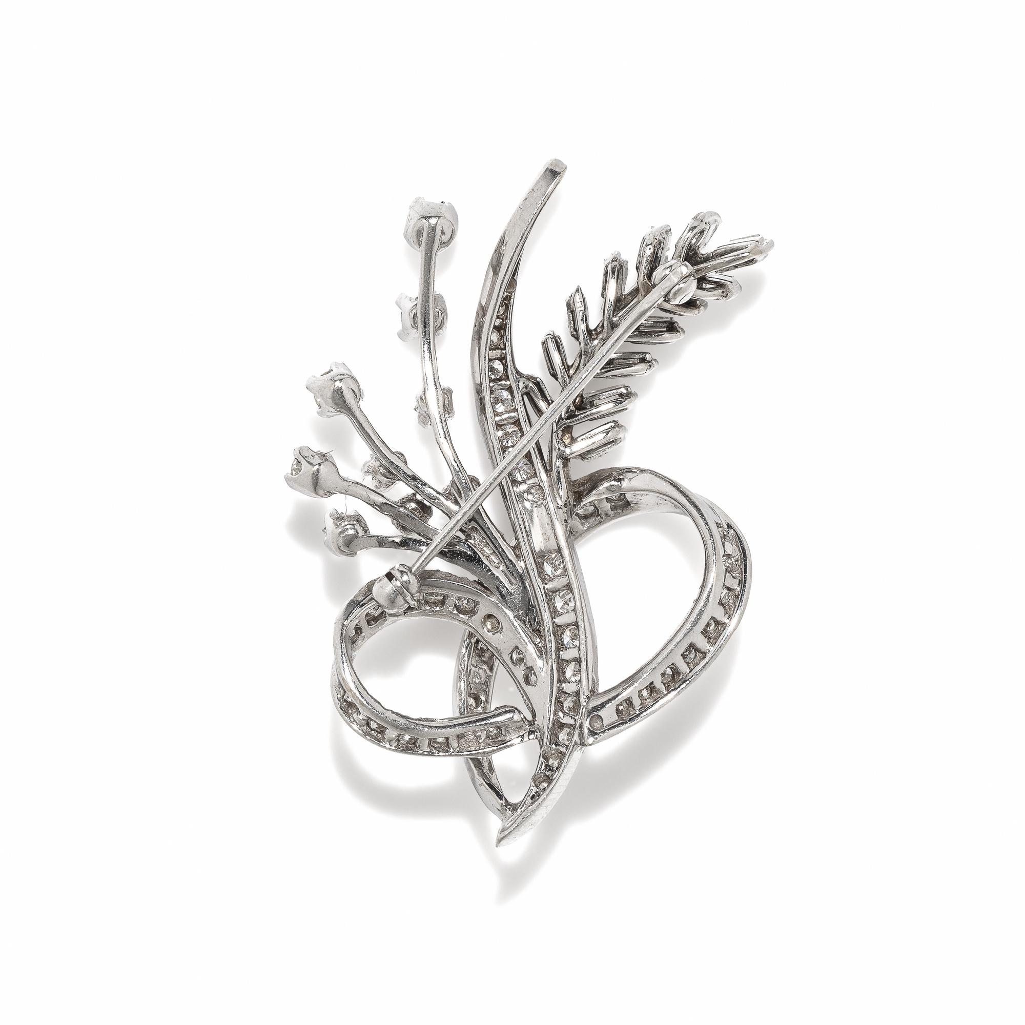 DIAMOND AND WHITE GOLD SPRAY BROOCH