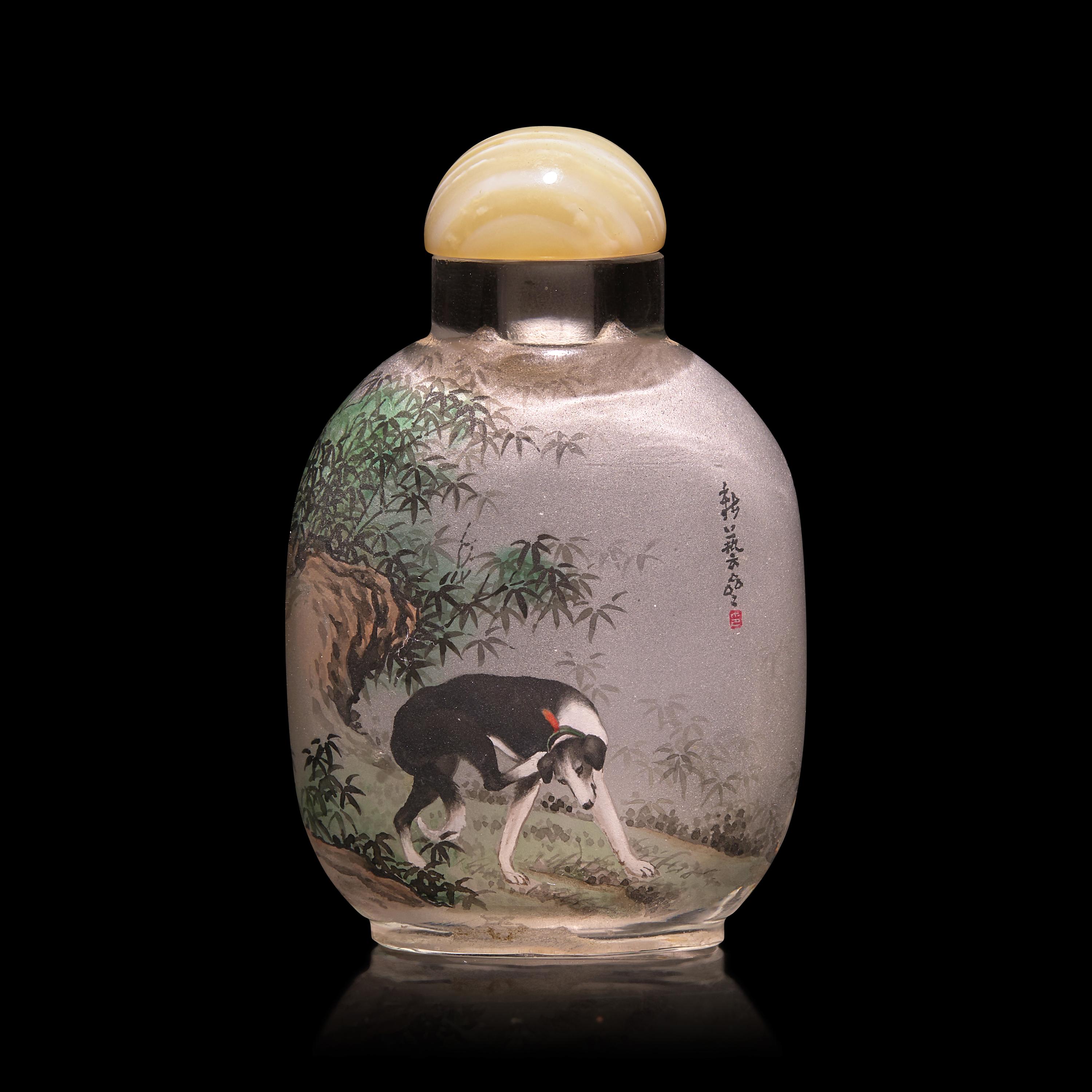 A Chinese Interior-Painted Glass Snuff Bottle After Giuseppe Castiglione — 玻璃內畫仿郎世寧獵犬圖鼻煙壺