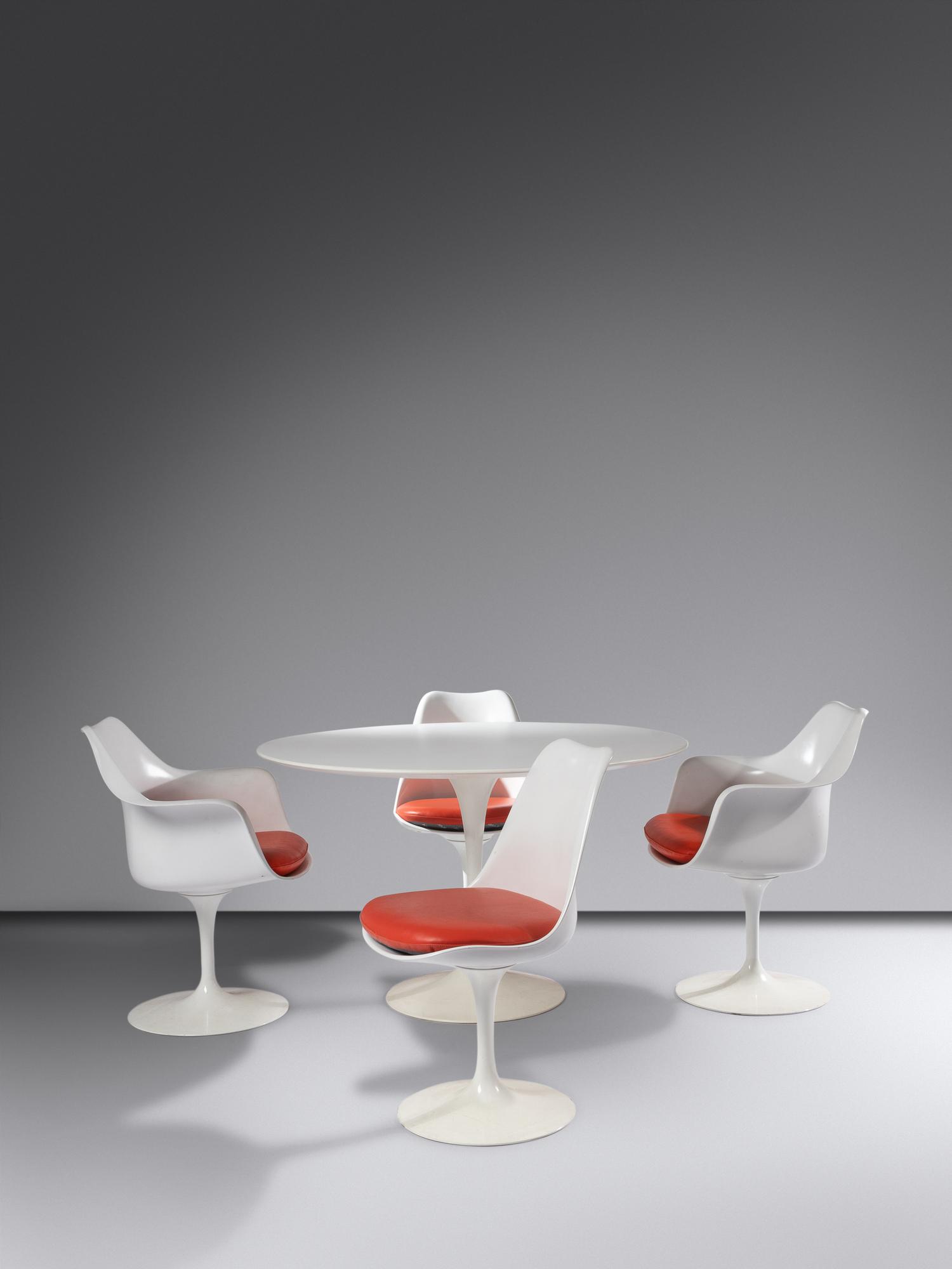 'Tulip' Dining Suite with Four Chairs Knoll Studio, USA