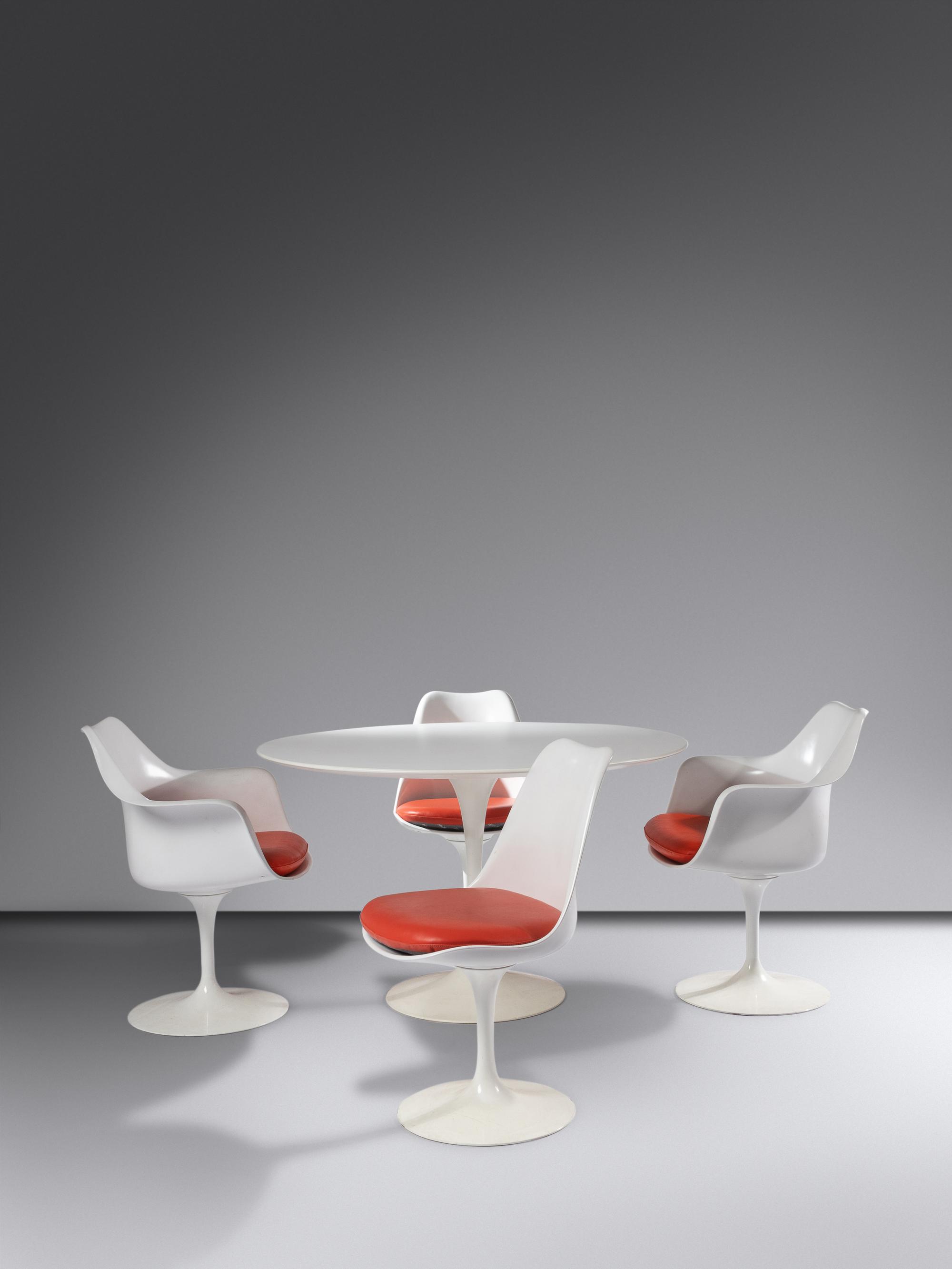 'Tulip' Dining Suite with Four Chairs Knoll Studio, USA