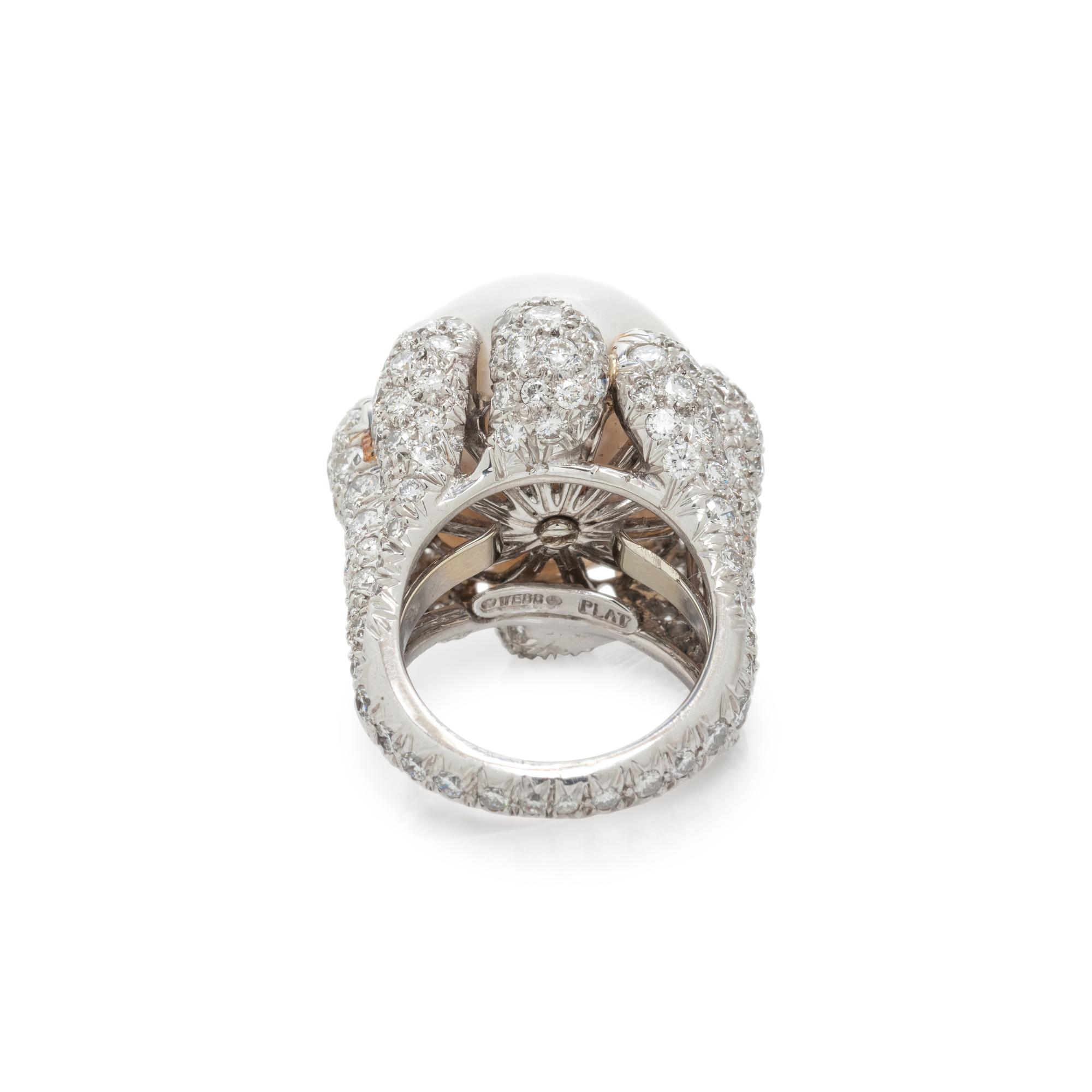 DAVID WEBB, CULTURED SOUTH SEA PEARL AND DIAMOND RING